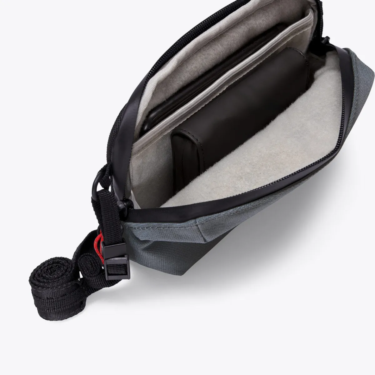 Phantom Series | Crossbody-taschen | Ucon Acrobatics Ando Medium Bag OceanBlueReflective