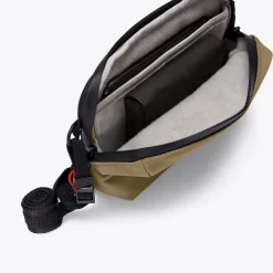 Phantom Series | Crossbody-taschen | Ucon Acrobatics Ando Medium Bag OliveReflective