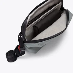 Phantom Series | Crossbody-taschen | Ucon Acrobatics Ando Medium Bag PigeonBlueReflective