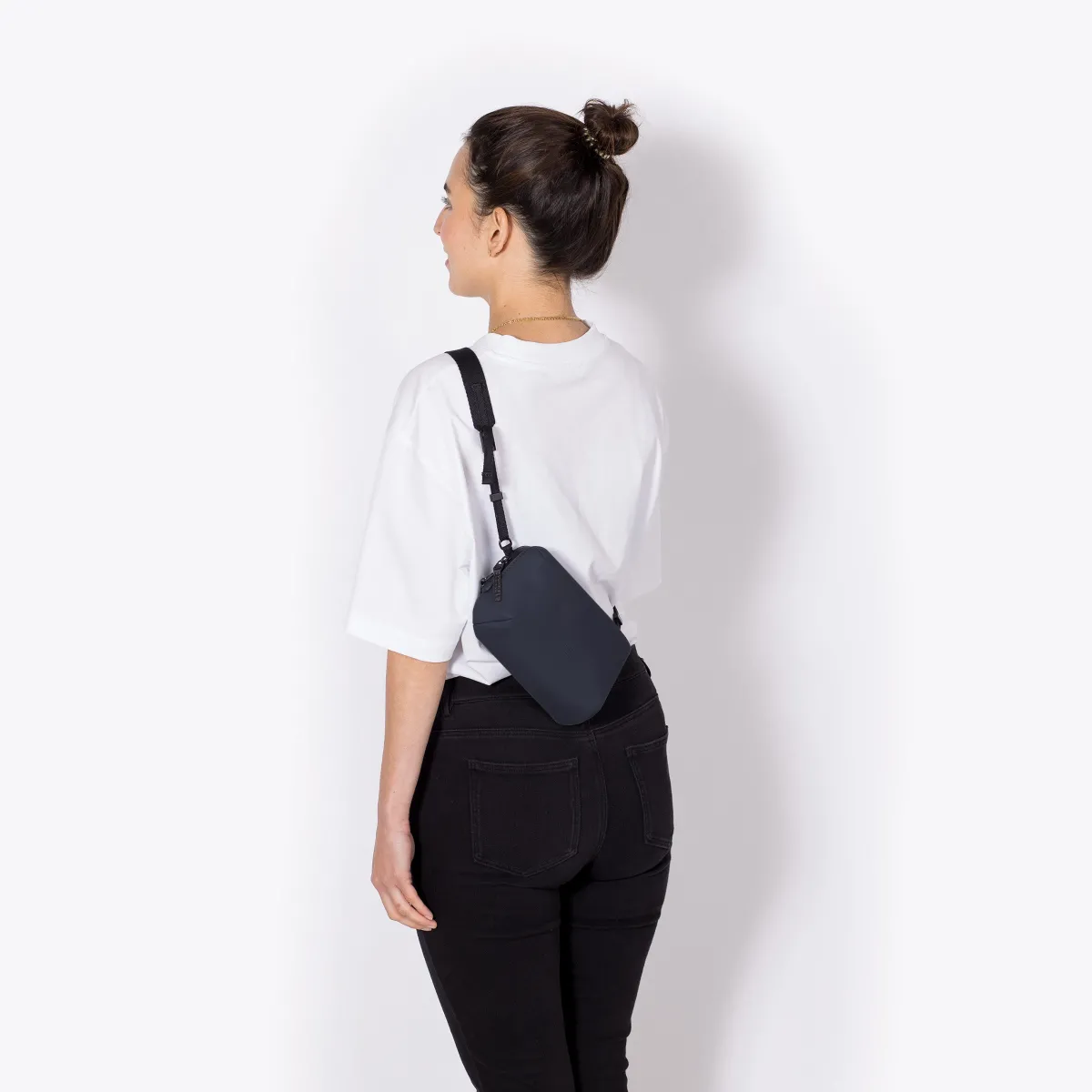 Lotus Series | Crossbody-taschen | Ucon Acrobatics Ando Medium Bag DarkNavy