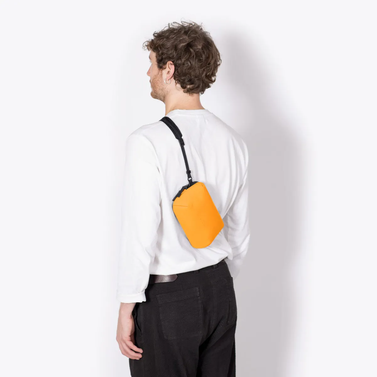 Lotus Series | Crossbody-taschen | Ucon Acrobatics Ando Medium Bag Amber