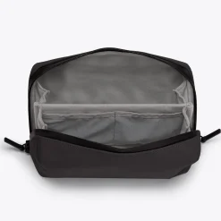 Lotus Series | Ucon Acrobatics Gosho Bag Black