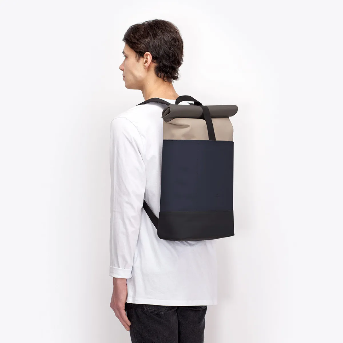 Lotus Series | Hajo Medium | Ucon Acrobatics Hajo Medium Backpack Nude-DarkNavy