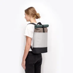 Lotus Infinity Series | Hajo Medium | Ucon Acrobatics Hajo Medium Backpack DarkSand-GlacierGrey