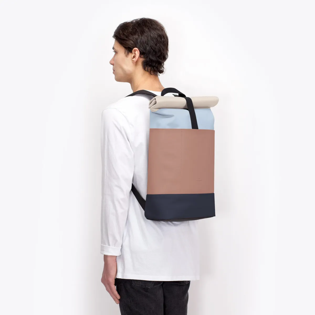 Lotus Series | Hajo Medium | Ucon Acrobatics Hajo Medium Backpack FogBlue-Redwood