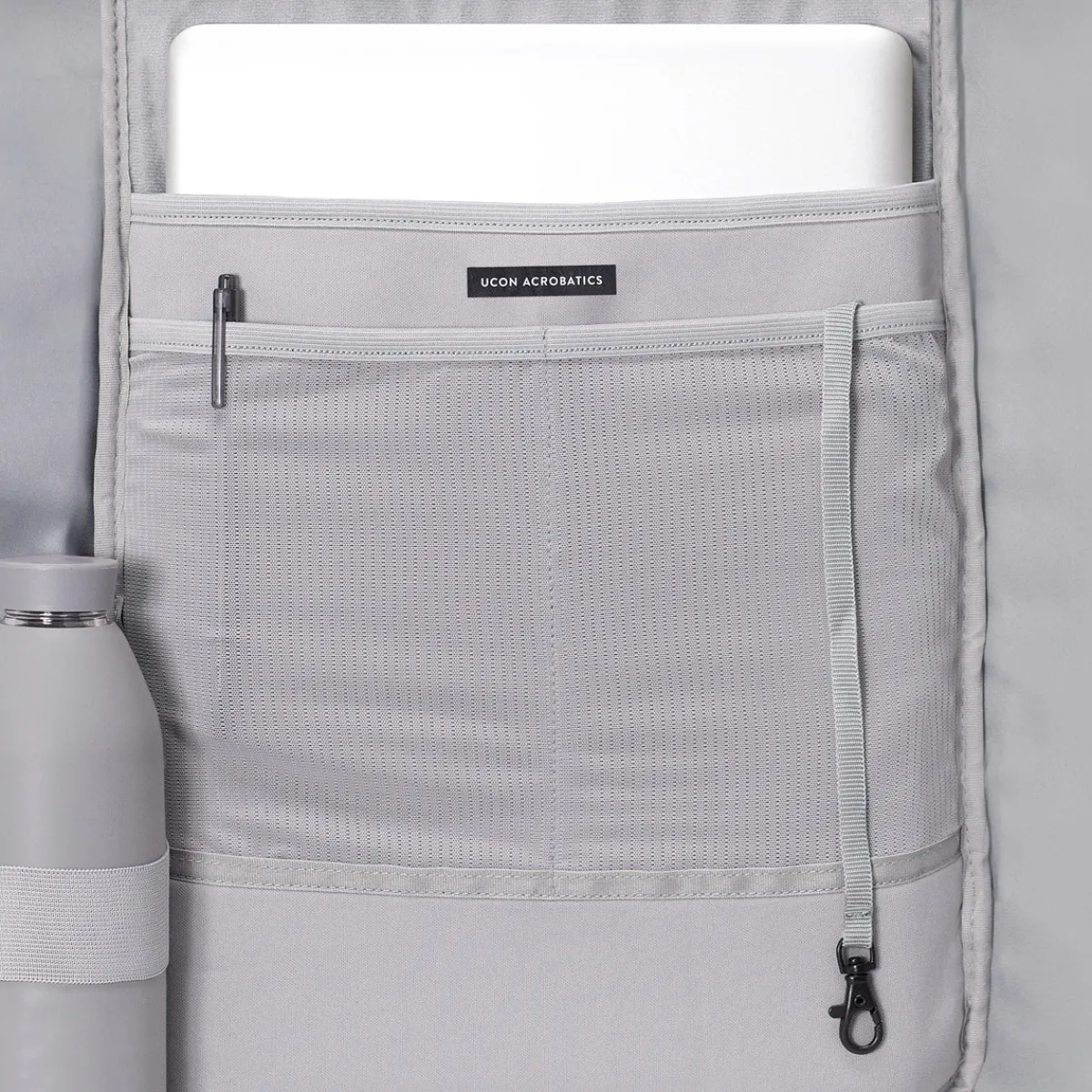 Aloe Series | Hajo Medium | Ucon Acrobatics Hajo Medium Backpack Hibiscus-Black