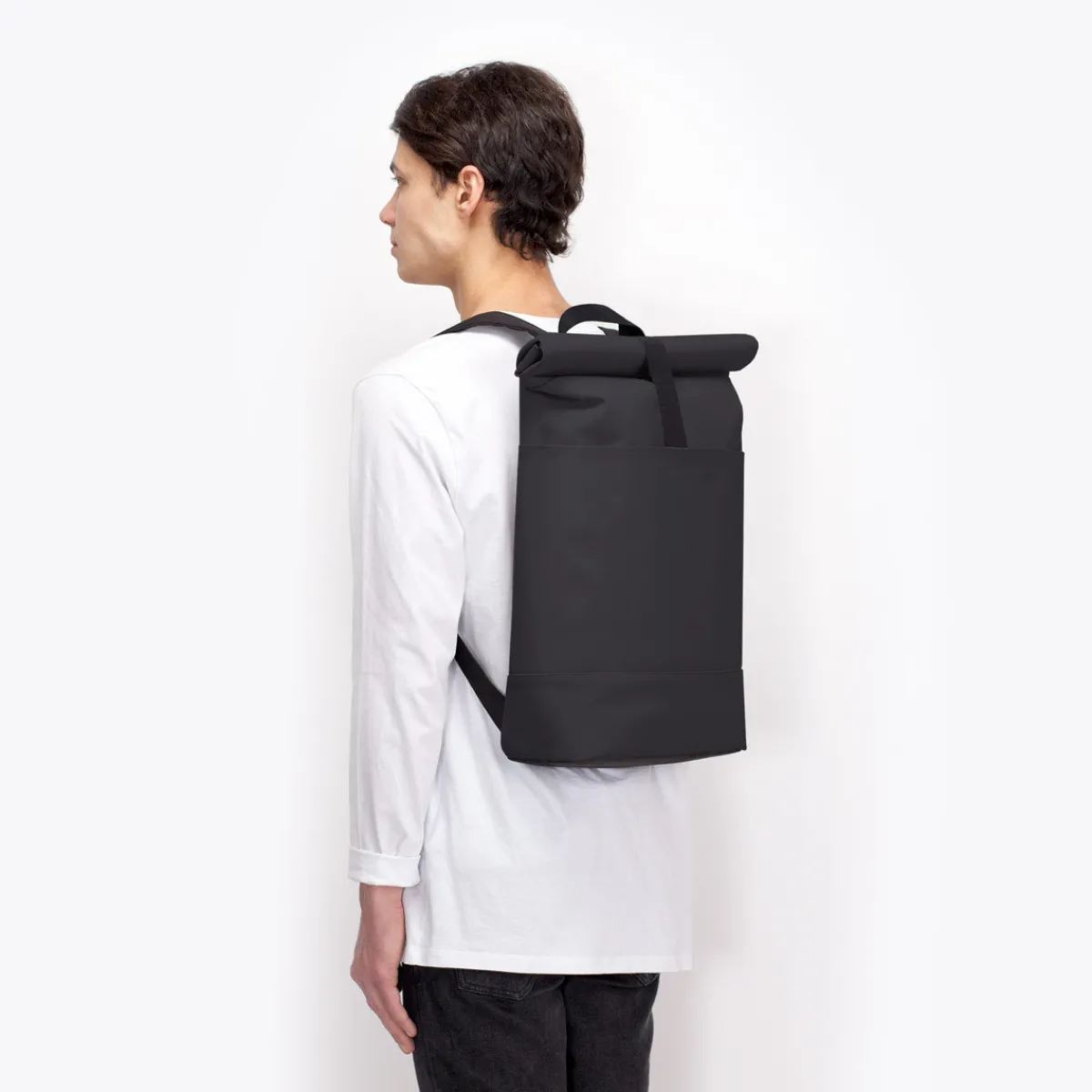 Lotus Infinity Series | Hajo Medium | Ucon Acrobatics Hajo Medium Backpack Black