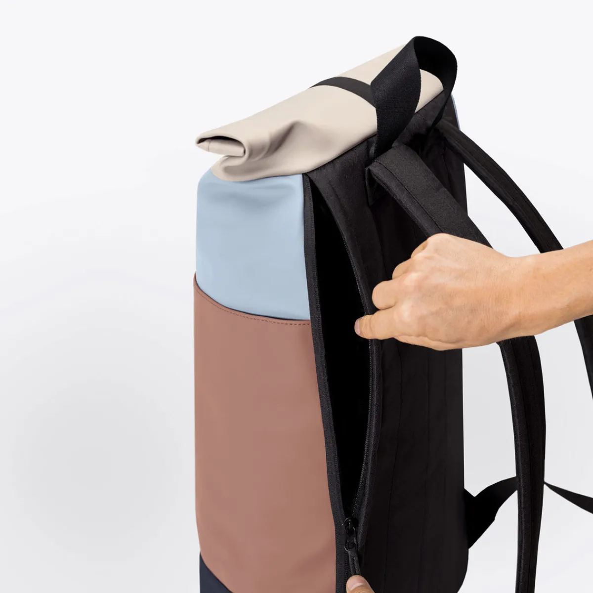 Lotus Series | Hajo Medium | Ucon Acrobatics Hajo Medium Backpack FogBlue-Redwood