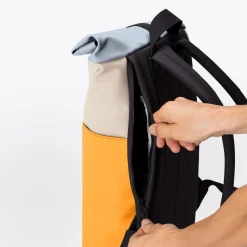 Lotus Series | Hajo Medium | Ucon Acrobatics Hajo Medium Backpack LightSand-Amber