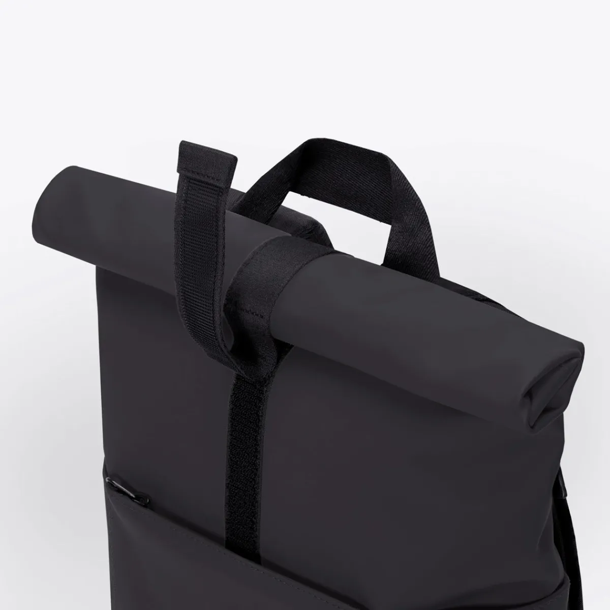 Lotus Infinity Series | Hajo Medium | Ucon Acrobatics Hajo Medium Backpack Black