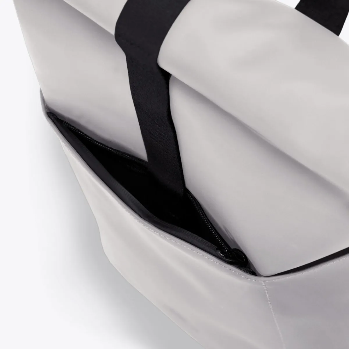 Lotus Infinity Series | Hajo Medium | Ucon Acrobatics Hajo Medium Backpack GlacierGrey