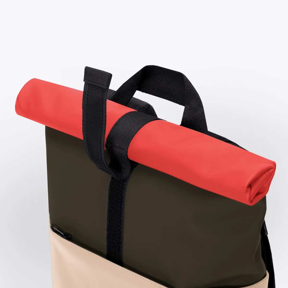 Lotus Series | Hajo Mini | Ucon Acrobatics Hajo Mini Backpack Olive-LightAlmond