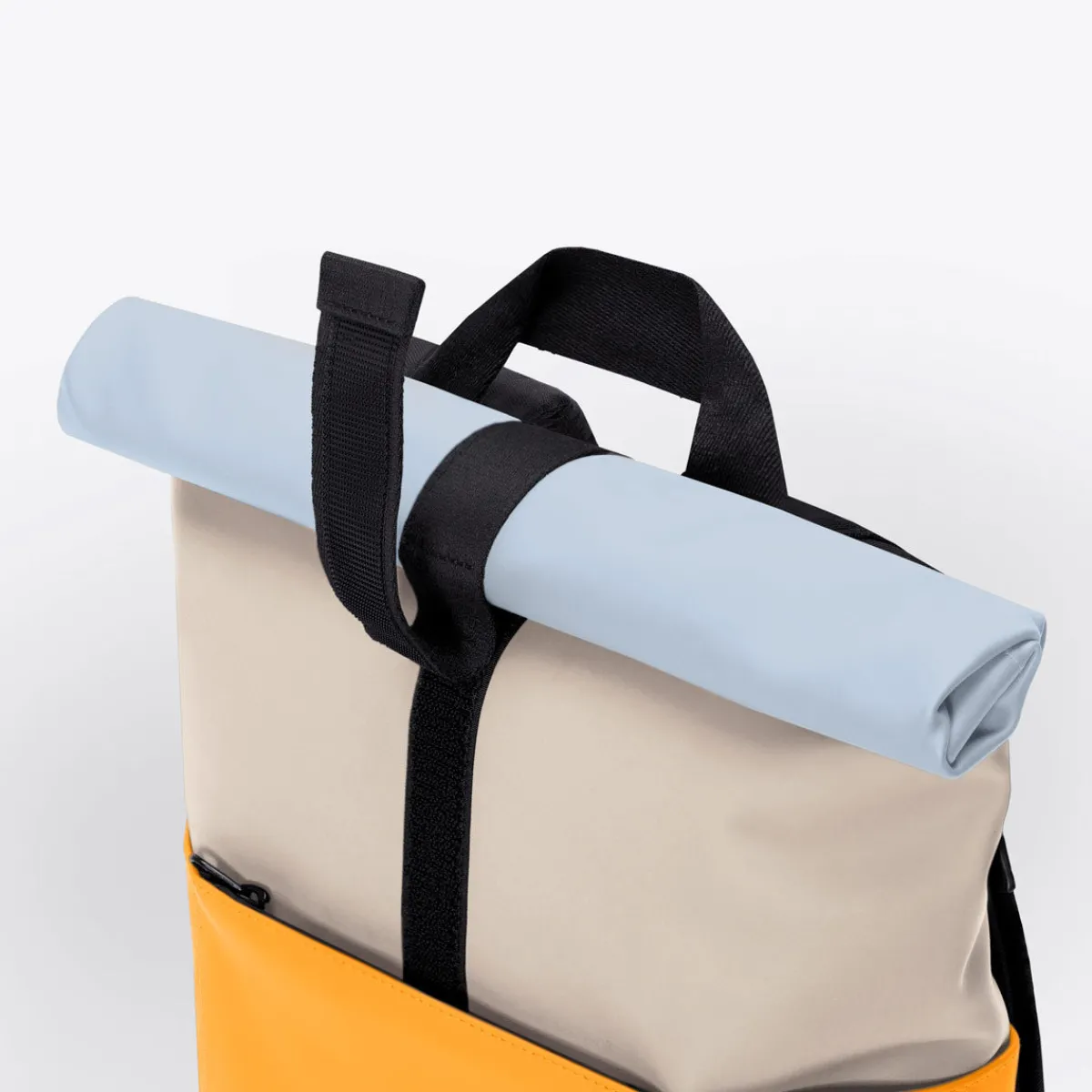 Lotus Series | Hajo Mini | Ucon Acrobatics Hajo Mini Backpack LightSand-Amber