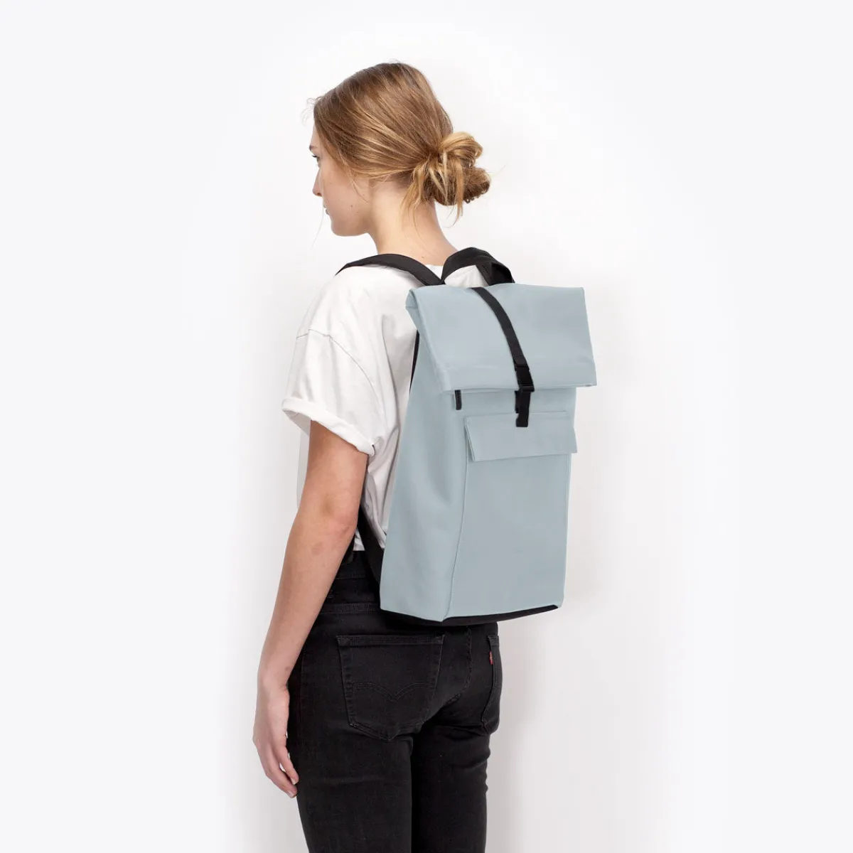 Lotus Infinity Series | Jannik Medium | Ucon Acrobatics Jannik Medium Backpack DustyBlue