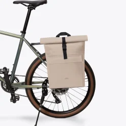 Lotus Infinity Series | Jannik Medium | Ucon Acrobatics Jannik Medium Pannier Backpack Sand