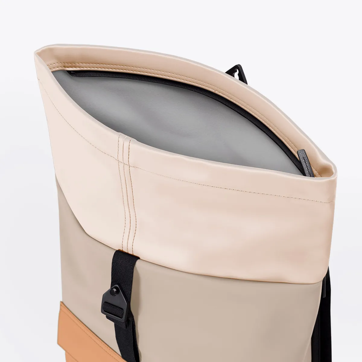 Lotus Series | Rucksäcke | Ucon Acrobatics Jasper Medium Backpack Clay-Nude