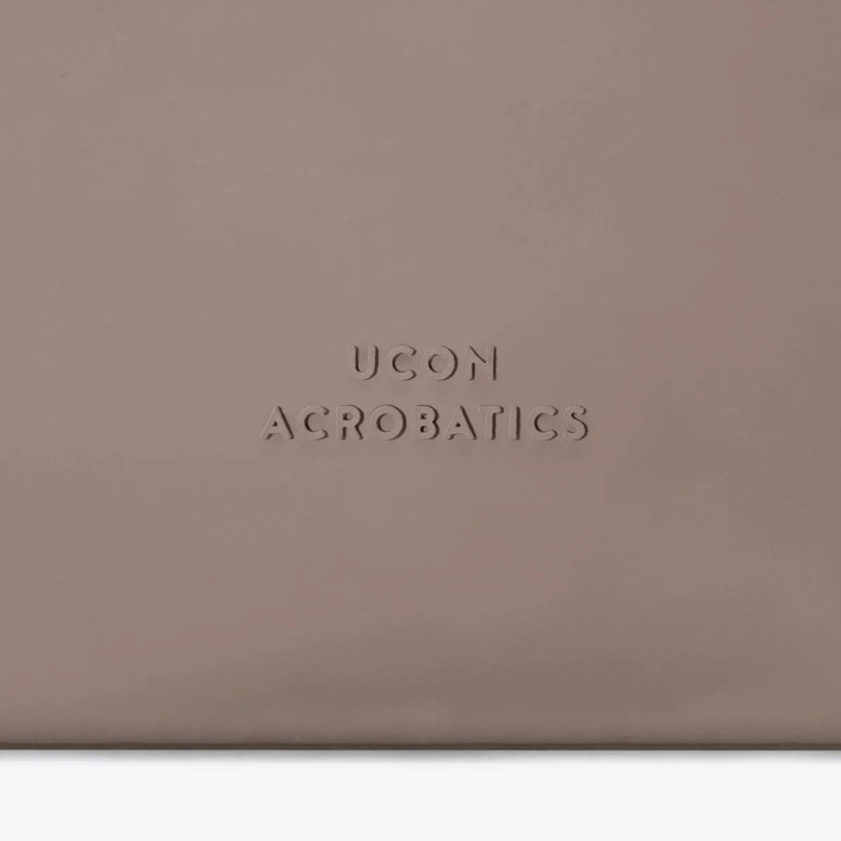 Lotus Infinity Series | Jona Medium | Ucon Acrobatics Jona Medium Bag FogBlue-DarkSand