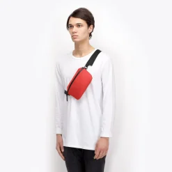 Lotus Series | Jona Medium | Ucon Acrobatics Jona Medium Bag Red