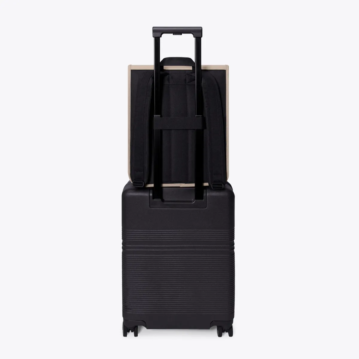 Lotus Infinity Series | Rucksäcke | Ucon Acrobatics Kumo Medium Backpack Sand