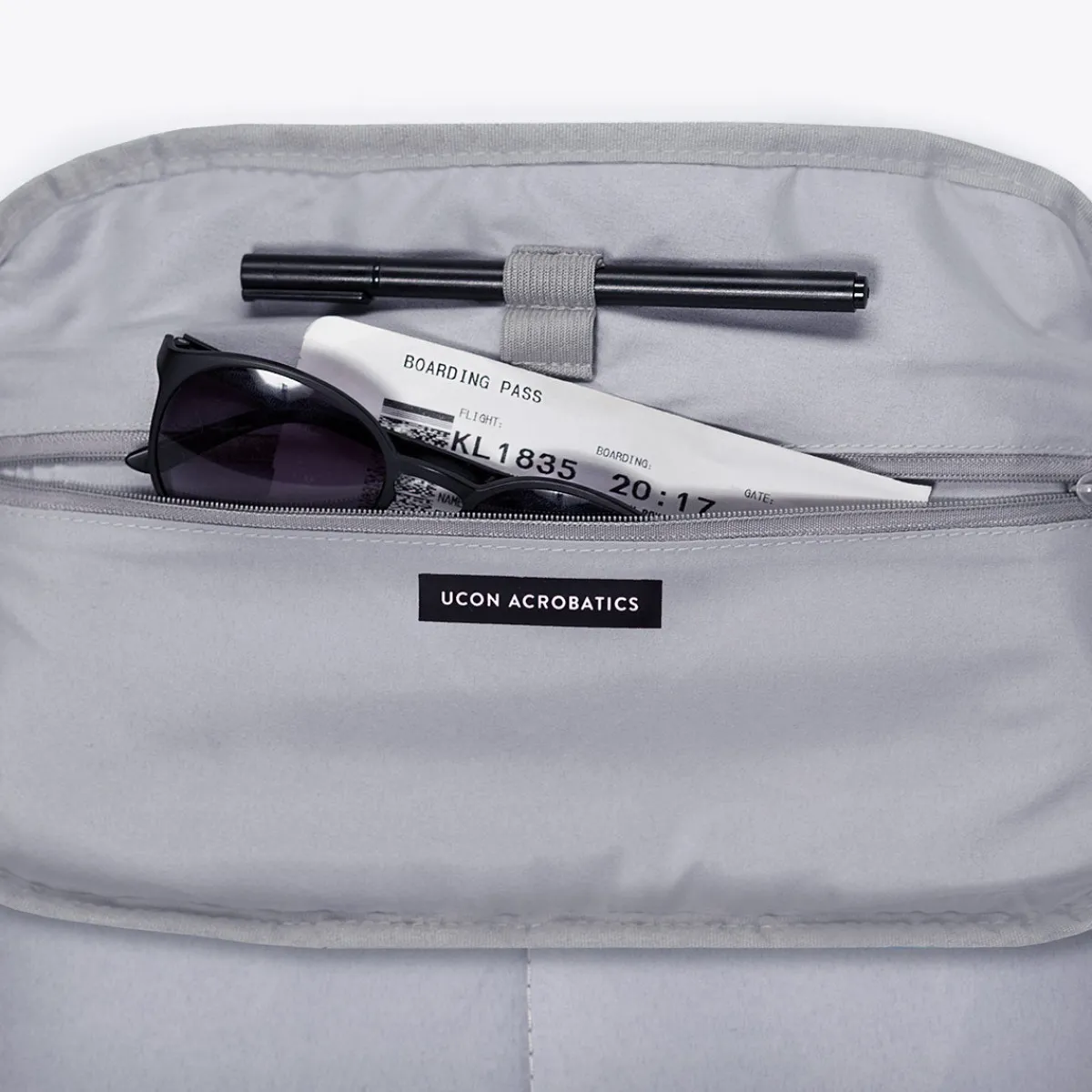 Phantom Series | Crossbody-taschen | Ucon Acrobatics Luca Bag AsphaltReflective