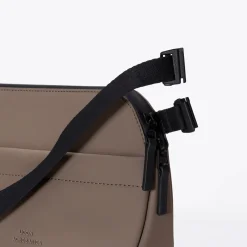 Lotus Infinity Series | Umhängetaschen | Ucon Acrobatics Melvin Medium Bag DarkSand