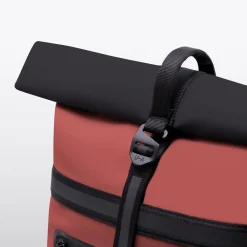 Aloe Series | Niklas | Ucon Acrobatics Niklas Backpack Hibiscus-Black