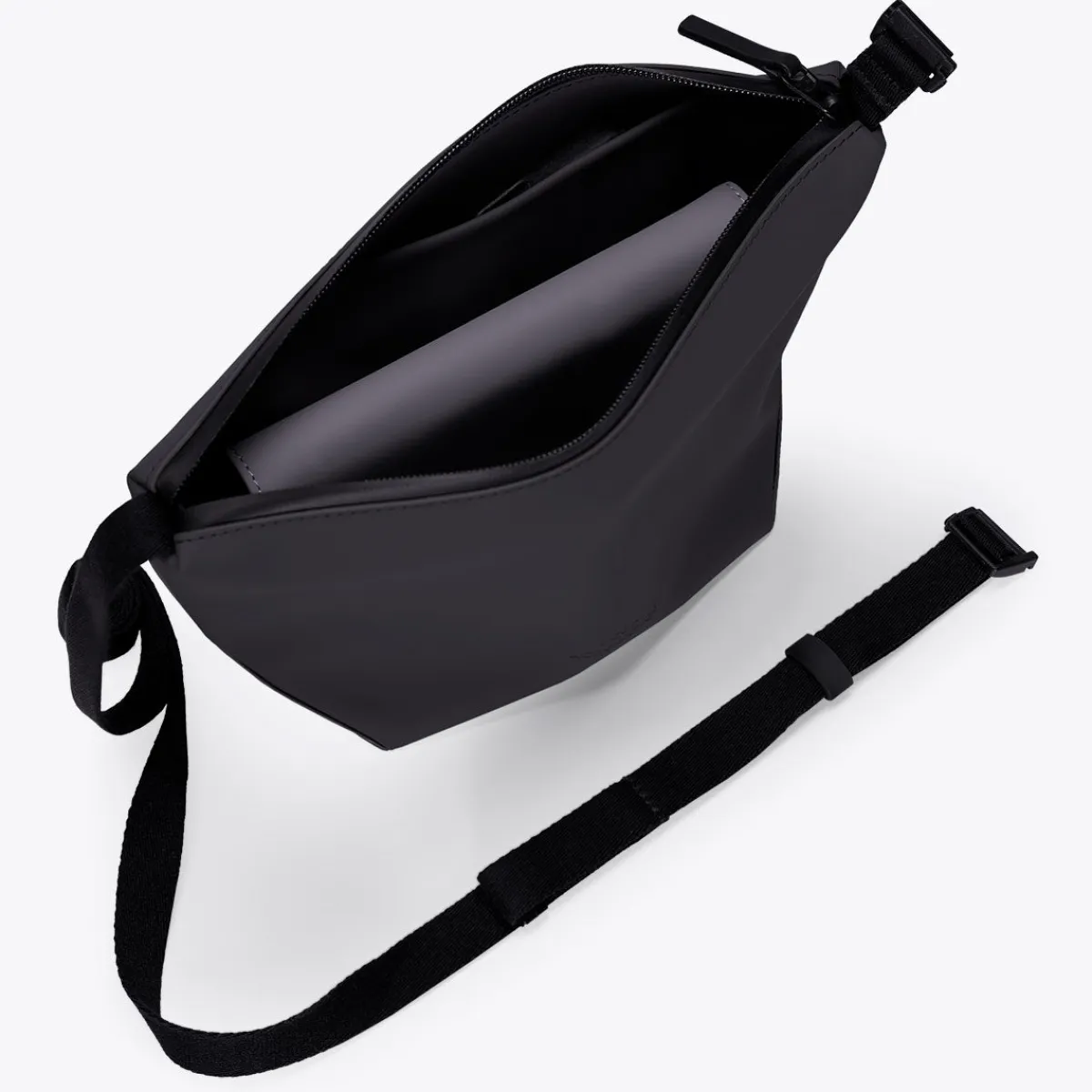 Lotus Series | Umhängetaschen | Ucon Acrobatics Nola Bag Black
