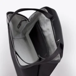 Lotus Series | Umhängetaschen | Ucon Acrobatics Una Bag Black