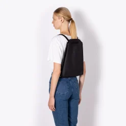 Lotus Series | Umhängetaschen | Ucon Acrobatics Una Bag Black